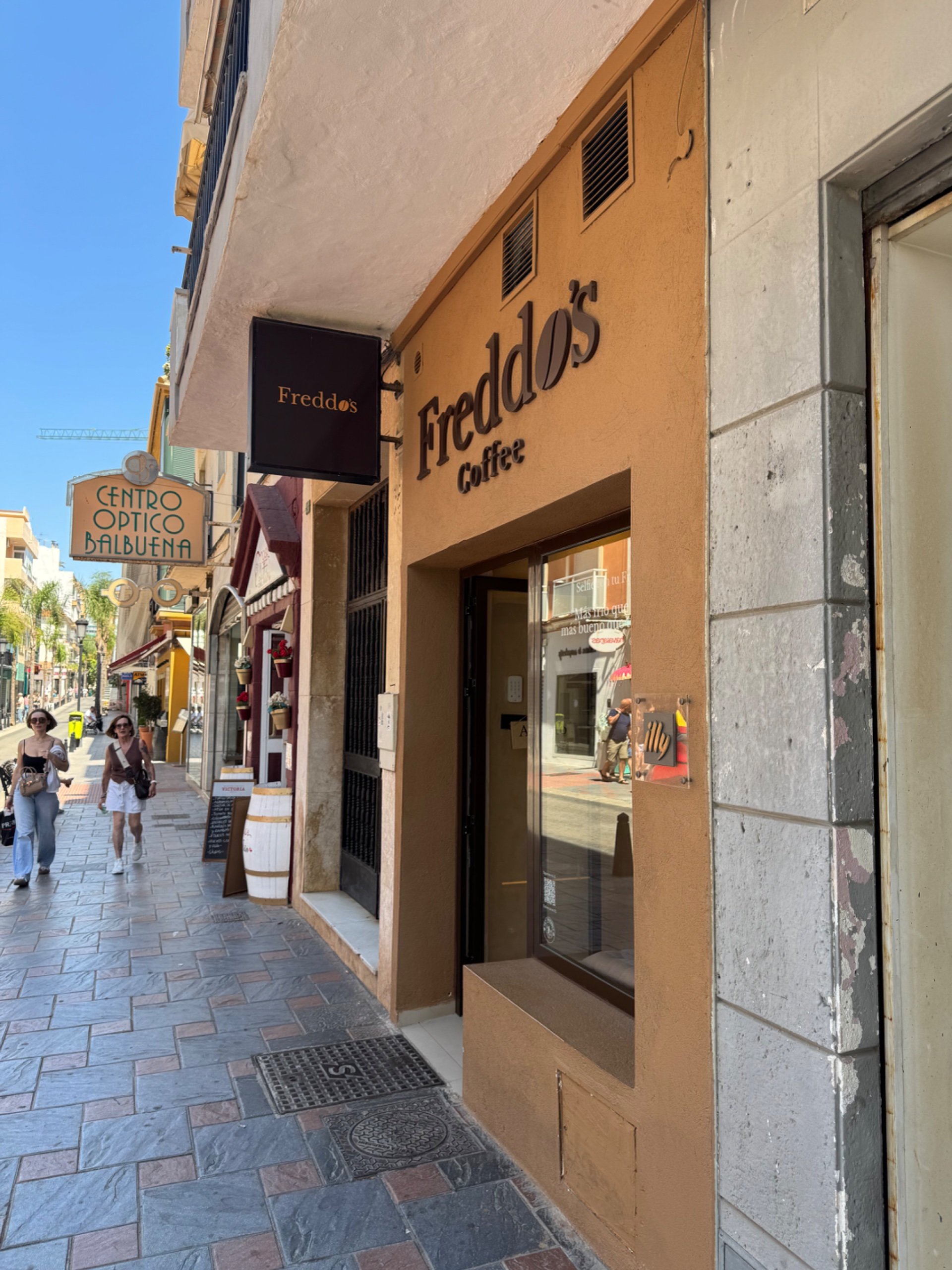 The Freddo's Coffee storefront in Fuengirola